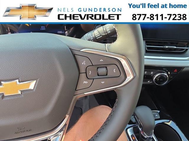 Photo of 2025 Mosaic Black Metallic Chevrolet Trax