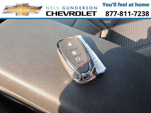 Photo of 2025 Mosaic Black Metallic Chevrolet Trax