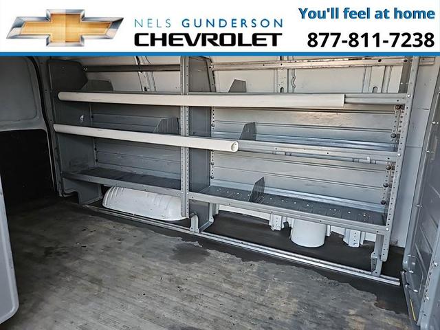 Photo of 2016 Summit White Chevrolet Express 3500