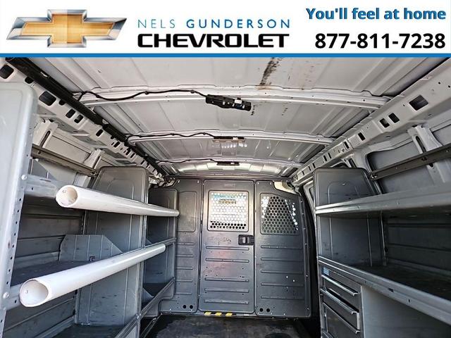 Photo of 2016 Summit White Chevrolet Express 3500