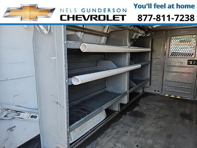Photo of 2016 Summit White Chevrolet Express 3500