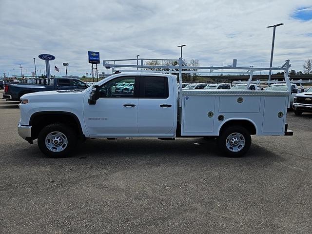 Photo of 2024 Summit White Chevrolet Silverado 2500
