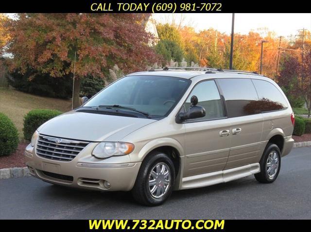 2006 Chrysler Town & Country