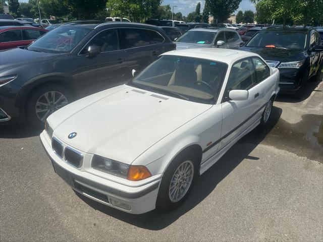 1998 BMW 323