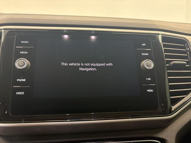 Photo of 2022 Pure White Volkswagen Atlas