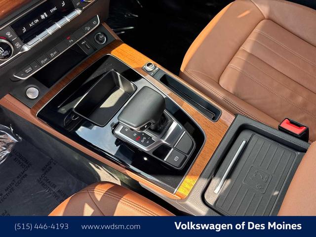 Photo of 2021 Brilliant Black Audi Q5