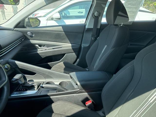 Photo of 2024 Fluid Metal Hyundai ELANTRA
