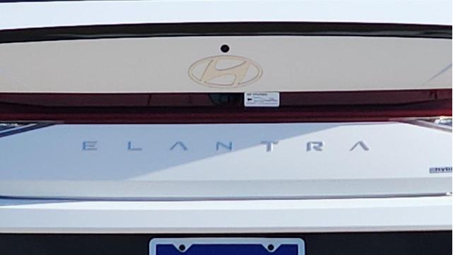 Photo of 2025 Serenity White Hyundai ELANTRA