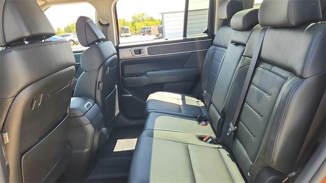 Photo of 2025 Terracotta Orange Hyundai SANTA FE