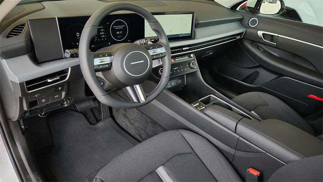 Photo of 2026 Serenity White Hyundai SONATA