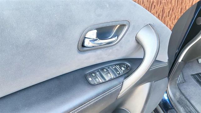Photo of 2018 Hermosa Blue Nissan Armada