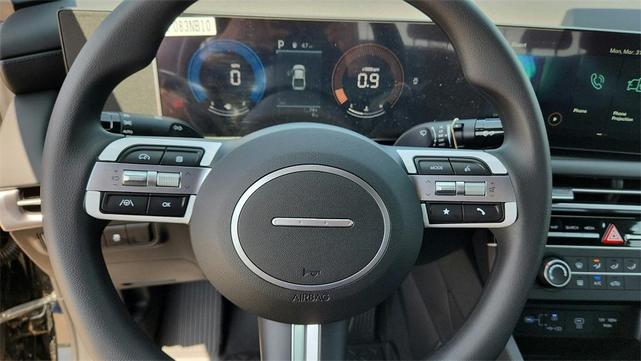Photo of 2025 Phantom Black Hyundai SANTA CRUZ