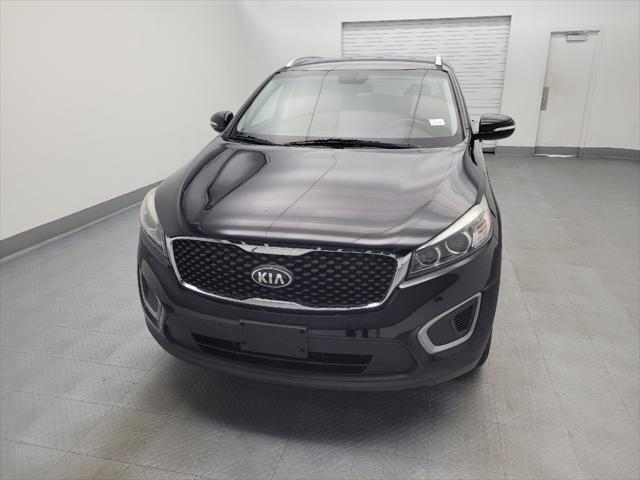 Photo of 2017 Ebony Black Kia Sorento