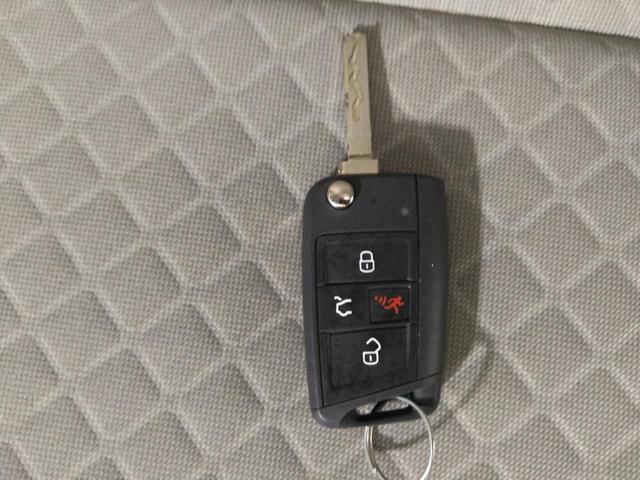 Photo of 2020 Platinum Gray Metallic Volkswagen Tiguan