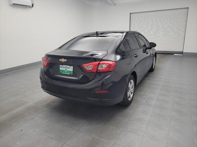 Photo of 2018 Mosaic Black Metallic Chevrolet Cruze