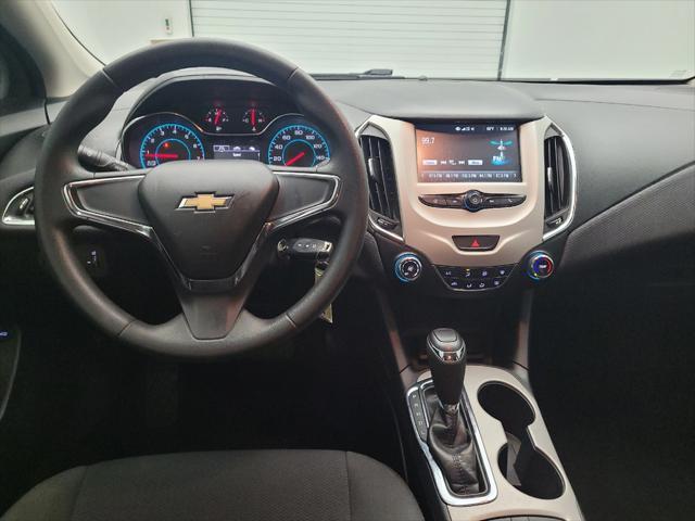 Photo of 2018 Mosaic Black Metallic Chevrolet Cruze