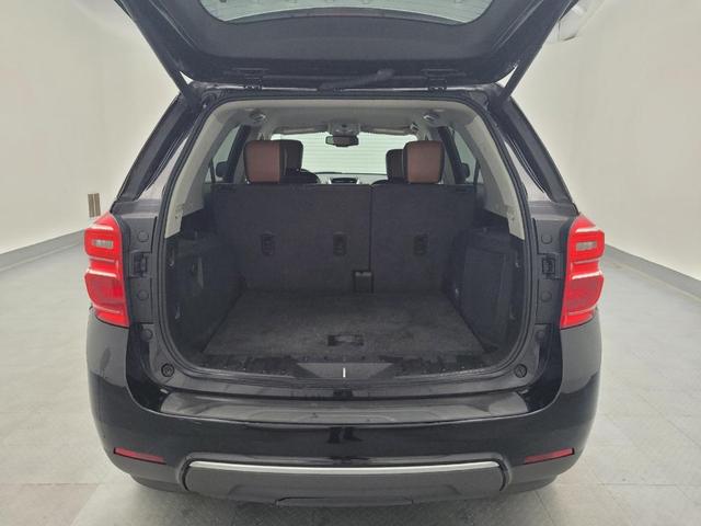 Photo of 2017 Mosaic Black Metallic Chevrolet Equinox