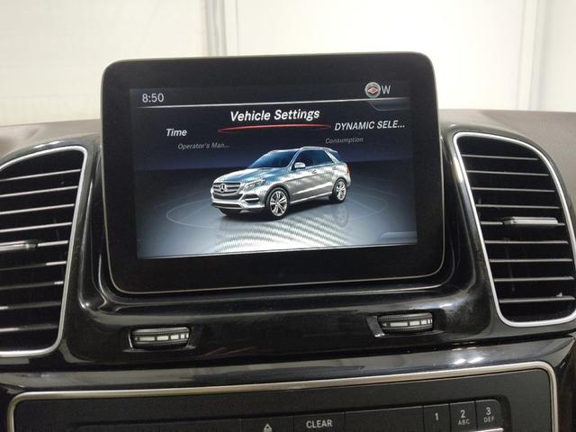 Photo of 2017 White Mercedes-Benz GLE 350
