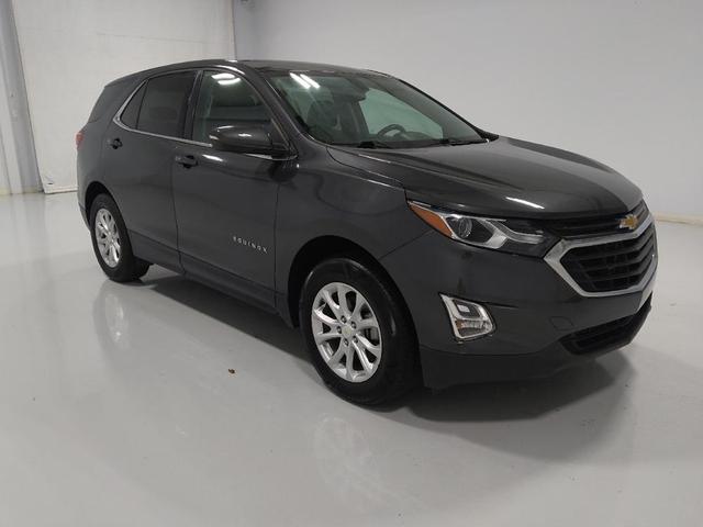 Photo of 2018 Gray Chevrolet Equinox