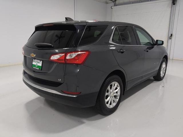 Photo of 2018 Gray Chevrolet Equinox