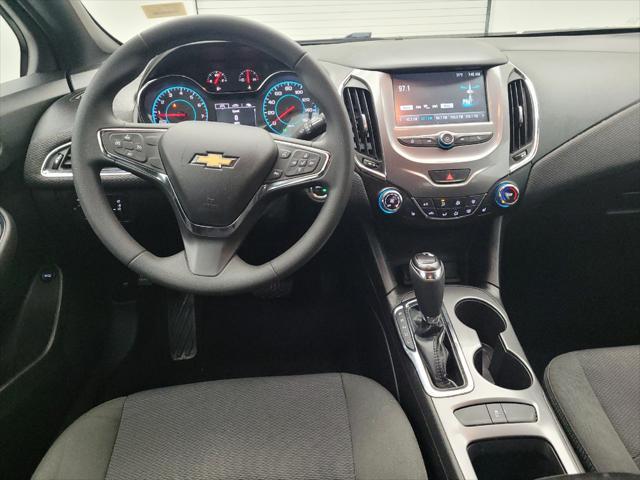 Photo of 2017 Red Chevrolet Cruze