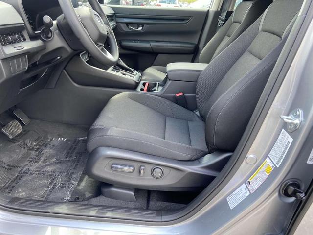 Photo of 2026 Silver Honda CR-V
