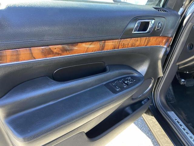 Photo of 2014 Black Lincoln MKT