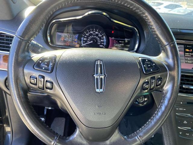 Photo of 2014 Black Lincoln MKT