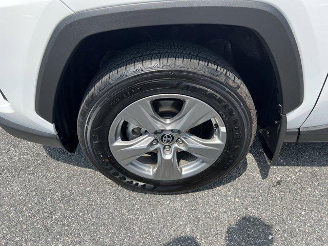 Photo of 2024 Ice Cap Toyota RAV4 Hybrid