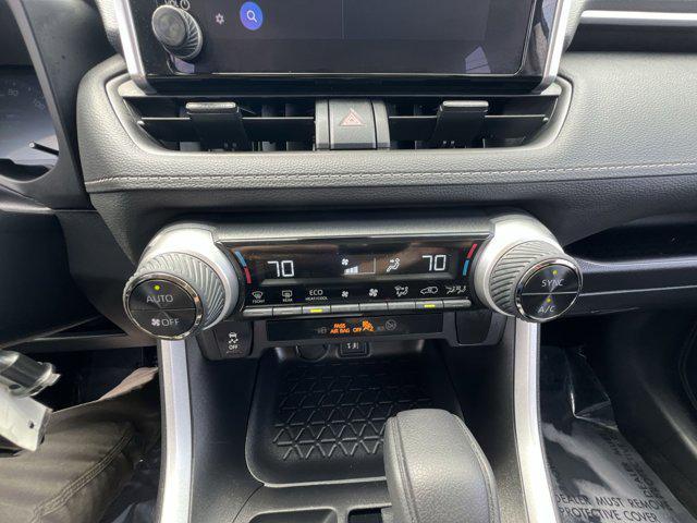 Photo of 2024 Ice Cap Toyota RAV4 Hybrid