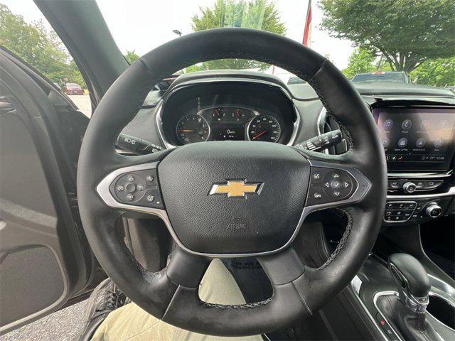 Photo of 2023 Black Cherry Metallic Chevrolet Traverse