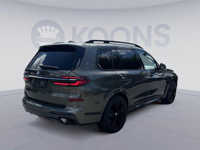 Photo of 2023 Manhattan Green Metallic BMW X7