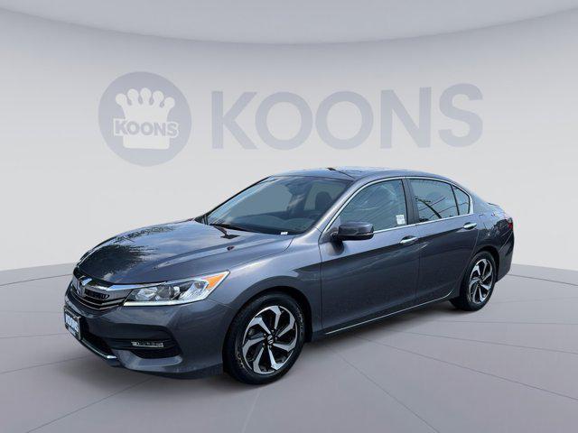 Photo of 2017 Gray Honda Accord