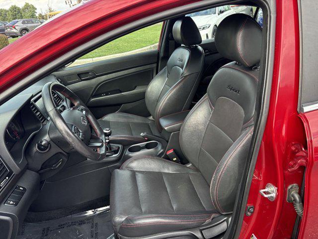 Photo of 2017 Scarlet Red Pearl Hyundai ELANTRA