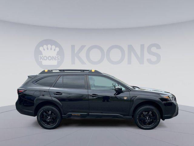 Photo of 2023 Crystal Black Silica Subaru Outback