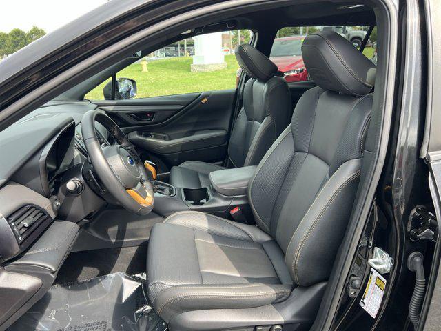 Photo of 2023 Crystal Black Silica Subaru Outback