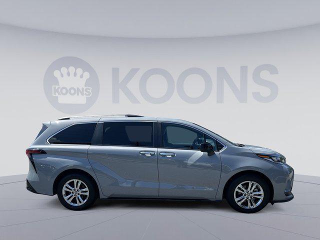 Photo of 2023 Cement Toyota Sienna