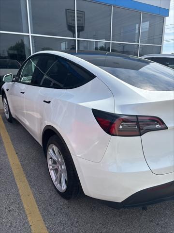 Photo of 2023 Pearl White Multi-Coat Tesla Model Y