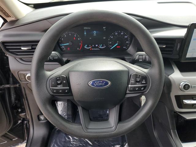 Photo of 2023 Black Metallic Ford Explorer