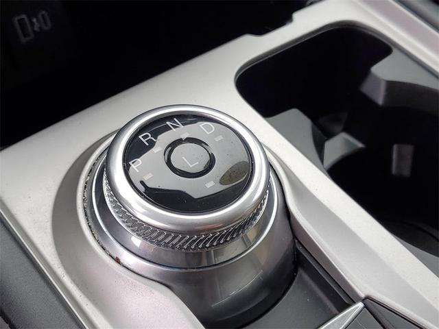 Photo of 2023 Black Metallic Ford Explorer
