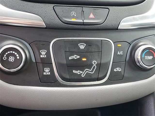 Photo of 2022 Summit White Chevrolet Equinox