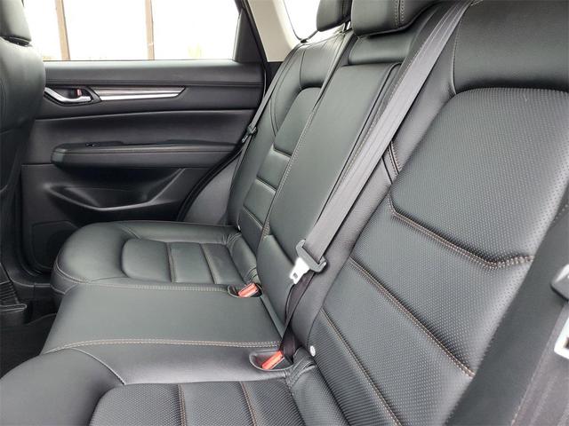 Photo of 2021 Snowflake White Pearl Mica Mazda CX-5