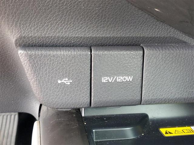 Photo of 2022 Wind Chill Pearl Toyota Camry