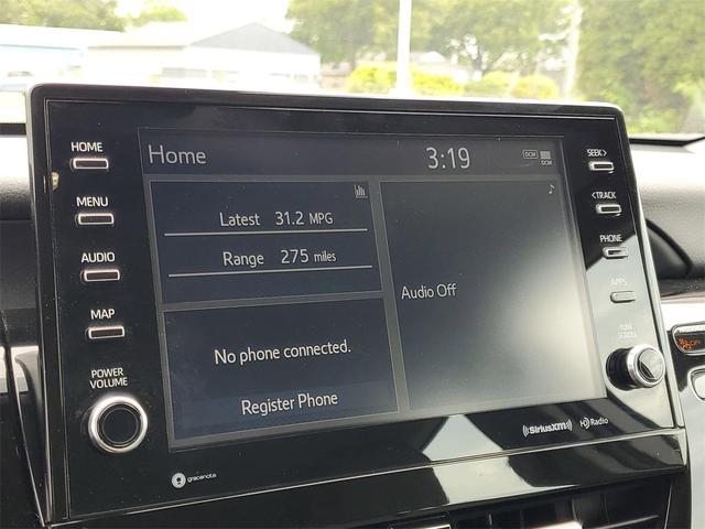 Photo of 2022 Wind Chill Pearl Toyota Camry