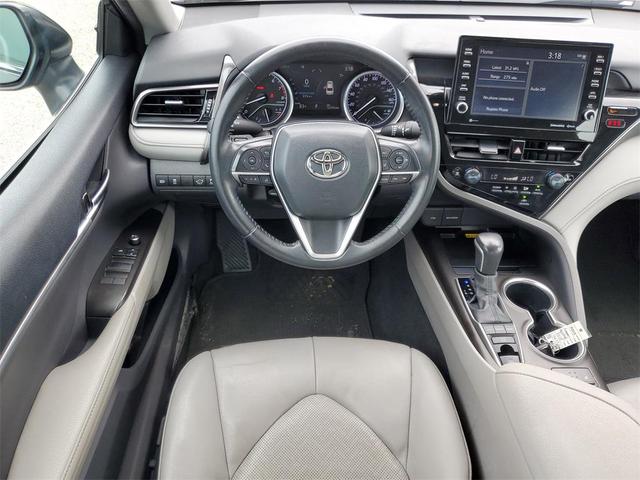 Photo of 2022 Wind Chill Pearl Toyota Camry