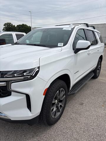 Photo of 2021 Summit White Chevrolet Tahoe