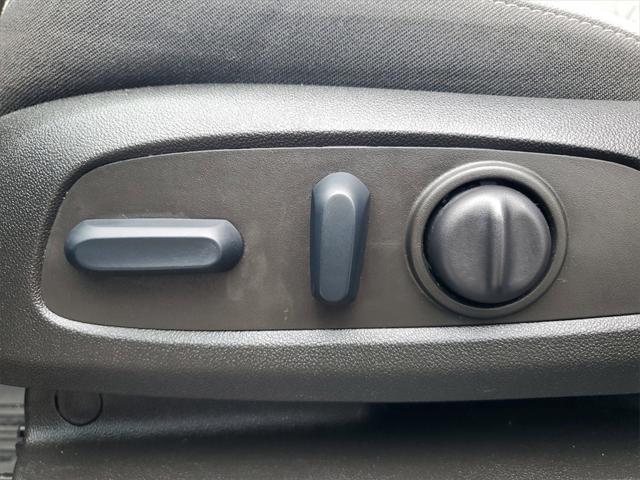 Photo of 2023 Mosaic Black Metallic Chevrolet Equinox