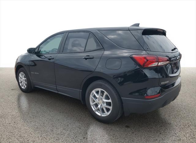 Photo of 2023 Mosaic Black Metallic Chevrolet Equinox