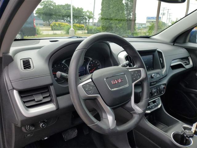 Photo of 2022 Marine Metallic GMC Terrain