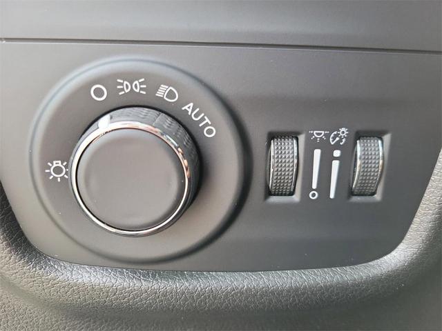 Photo of 2023 Baltic Gray Metallic Clearcoat Jeep Grand Cherokee